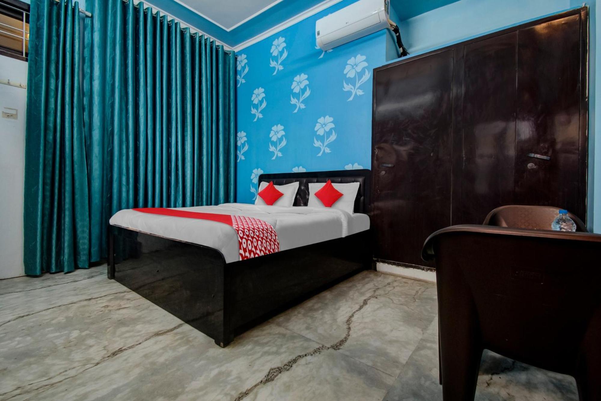 Oyo Flagship 81130 Vanya Guest House Jaipur Bagian luar foto