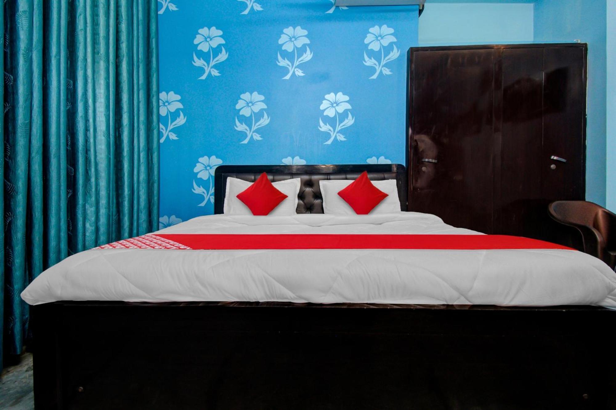 Oyo Flagship 81130 Vanya Guest House Jaipur Bagian luar foto