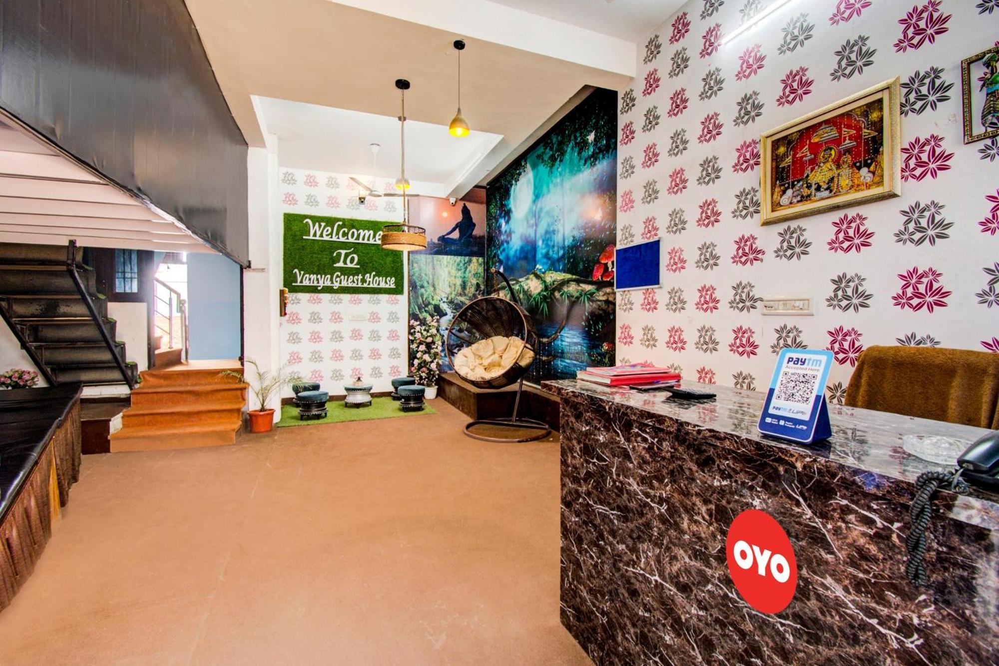 Oyo Flagship 81130 Vanya Guest House Jaipur Bagian luar foto